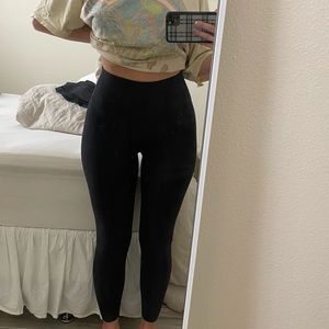 Black lululemon align leggings